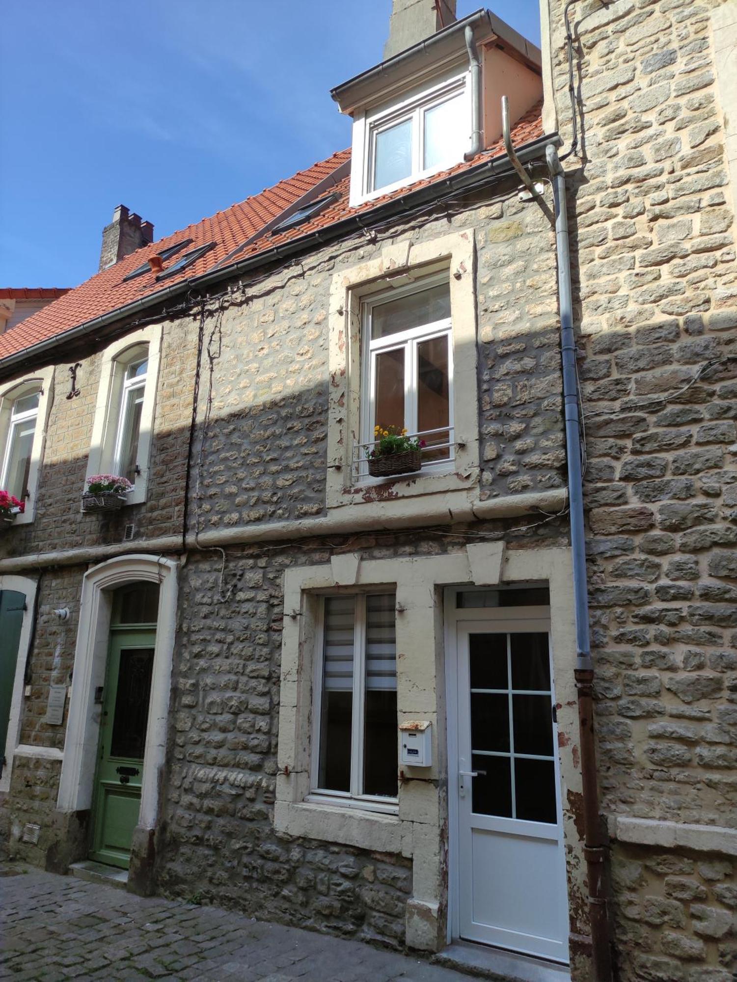 Maison Cosy Au Coeur De La Vieille Ville บูโลญ-ซูร์-แมร์ ภายนอก รูปภาพ